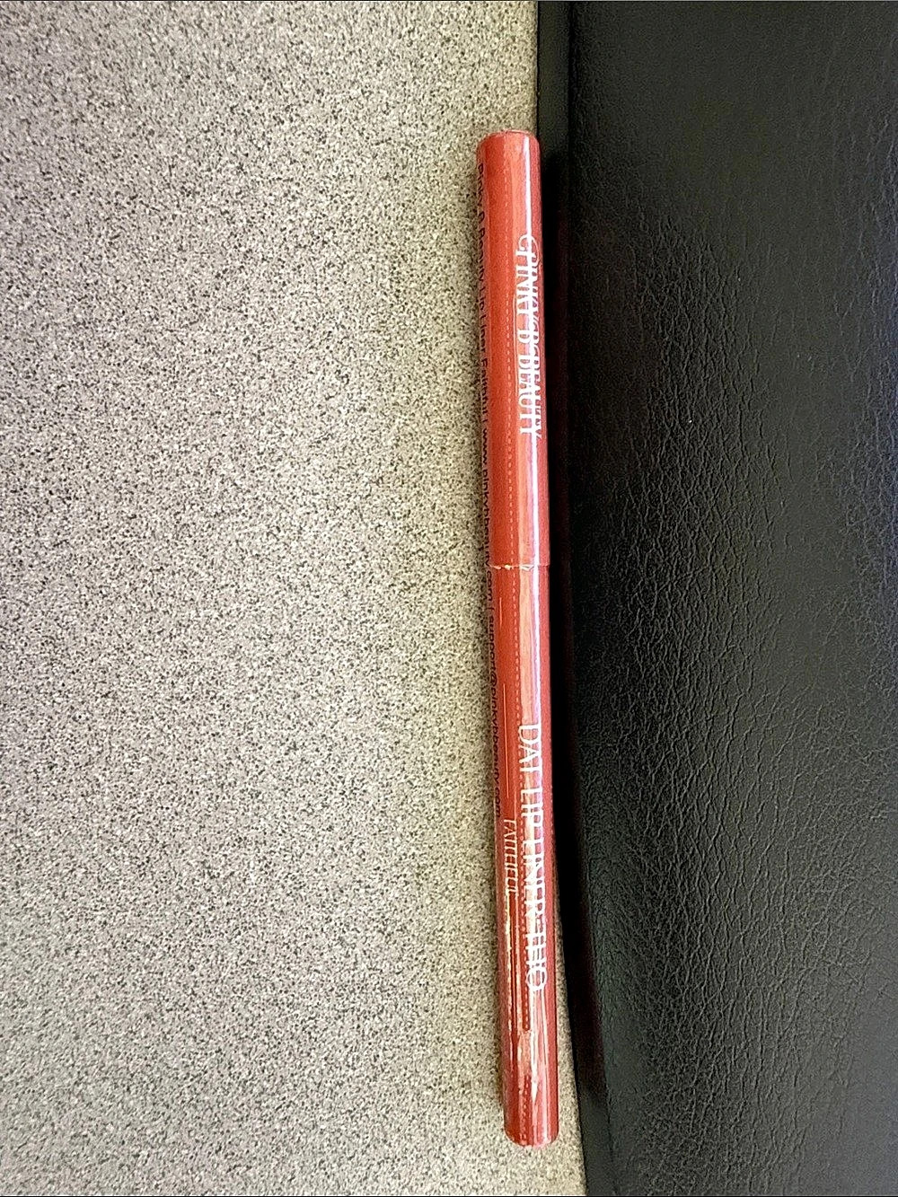 Charlotte Tilbury Lip Cheat Lip Liner in Red NWT